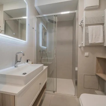 Maris Piastowska 210 Premium Standard Entrance 63 Jelitkowo With Terrace & Parking By Oneapartments Gdańsk