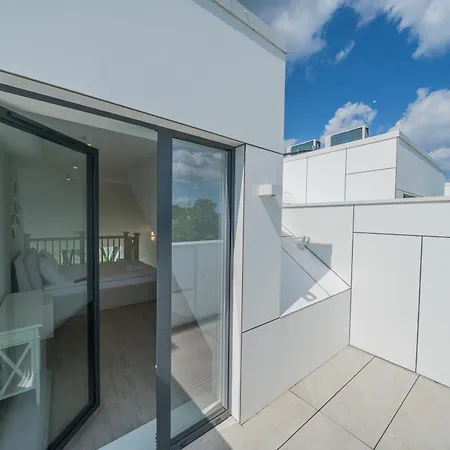 Maris Piastowska 210 Premium Standard Entrance 63 Jelitkowo With Terrace & Parking By Oneapartments Gdańsk
