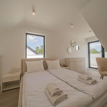 Apartamento Maris Piastowska 210 Premium Standard Entrance 63 Jelitkowo With Terrace & Parking By Oneapartments *