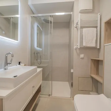Maris Piastowska 210 Premium Standard Entrance 63 Jelitkowo With Terrace & Parking By Oneapartments * גדנסק