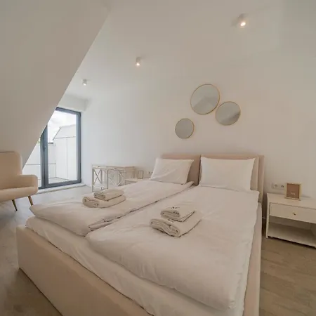 Maris Piastowska 210 Premium Standard Entrance 63 Jelitkowo With Terrace & Parking By Oneapartments