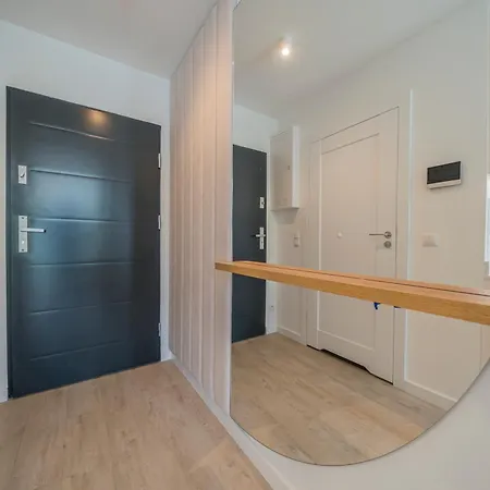 Apartamento Maris Piastowska 210 Premium Standard Entrance 63 Jelitkowo With Terrace & Parking By Oneapartments