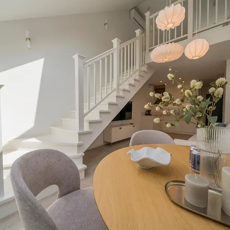 Maris Piastowska 210 Premium Standard Entrance 63 Jelitkowo With Terrace & Parking By Oneapartments