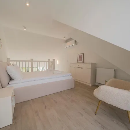 Maris Piastowska 210 Premium Standard Entrance 63 Jelitkowo With Terrace & Parking By Oneapartments