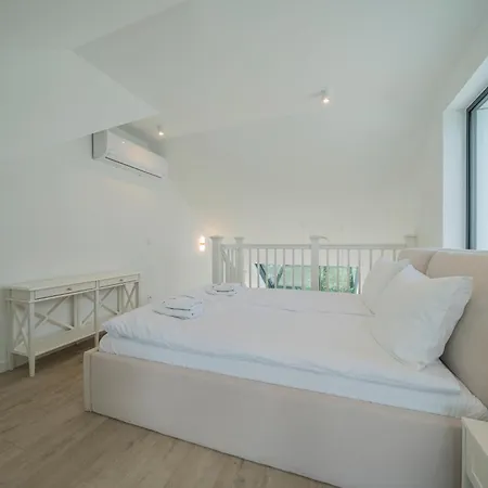 Apartamento Maris Piastowska 210 Premium Standard Entrance 63 Jelitkowo With Terrace & Parking By Oneapartments *