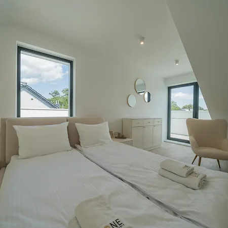 Maris Piastowska 210 Premium Standard Entrance 63 Jelitkowo With Terrace & Parking By Oneapartments Gdańsk